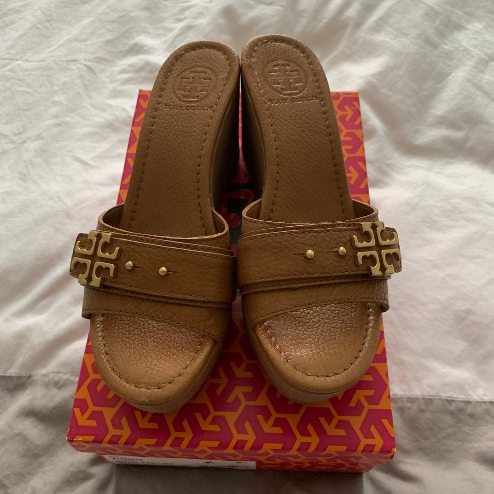 TORY BURCH ELINA WEDGE SLIDES Size 7.5